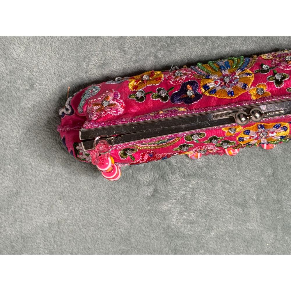 Pink Embroidered Satin Clutch Evening Bag Kiss Lock Boho Festival Statement Bag - Picture 5 of 11